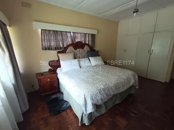 4 Bedroom House to Rent in Matsheumhlope, Bulawayo