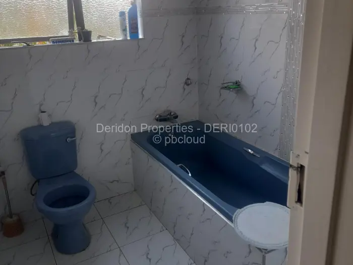 6 Bedroom House for Sale in Carrick Creagh Estate, Harare