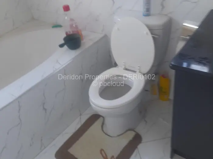 6 Bedroom House for Sale in Carrick Creagh Estate, Harare