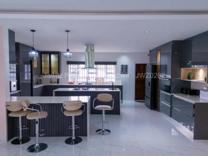4 Bedroom House for Sale in Westgate, Harare