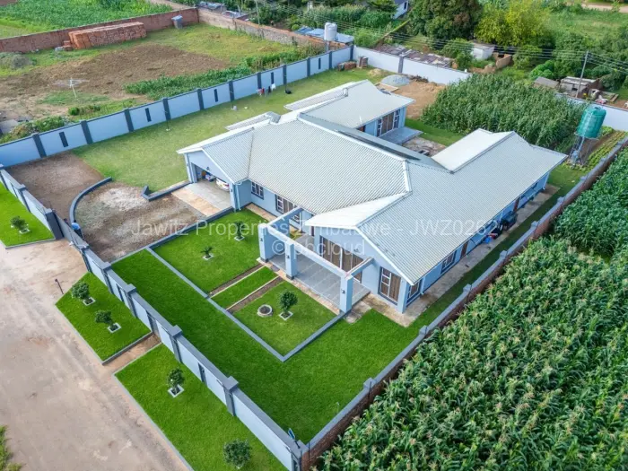 4 Bedroom House for Sale in Westgate, Harare