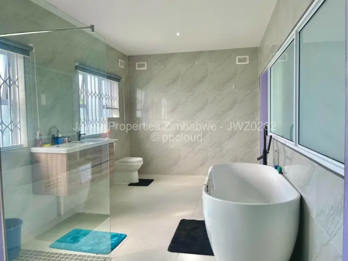 4 Bedroom House for Sale in Westgate, Harare