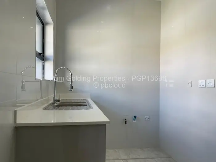 4 Bedroom House to Rent in Highlands, Harare