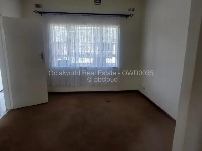 Flat/Apartment to Rent in Eastlea