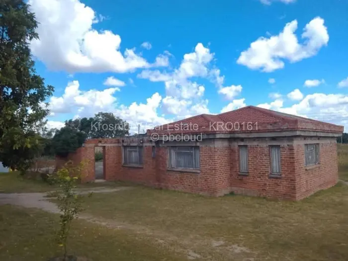 5 Bedroom House for Sale in Chadcombe, Harare