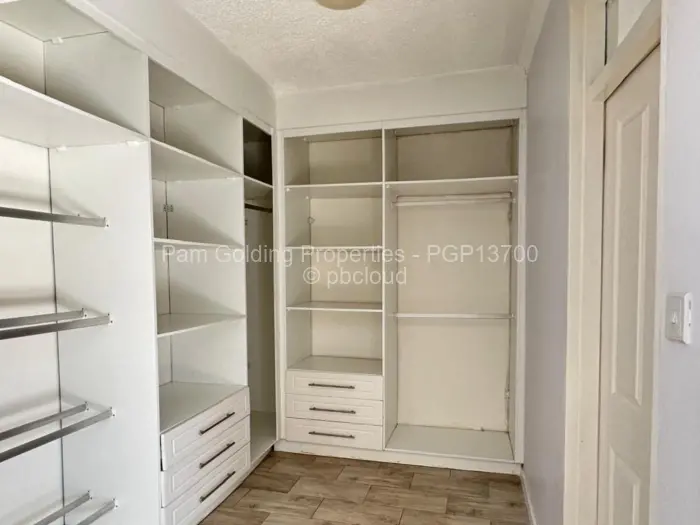 Townhouse/Cluster for Sale in Newlands, Harare