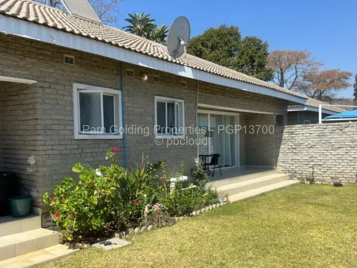 Townhouse/Cluster for Sale in Newlands, Harare