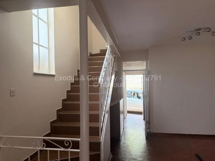 Flat/Apartment to Rent in Avondale