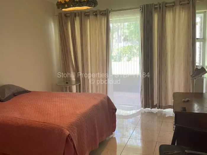 6 Bedroom House for Sale in Gunhill, Harare