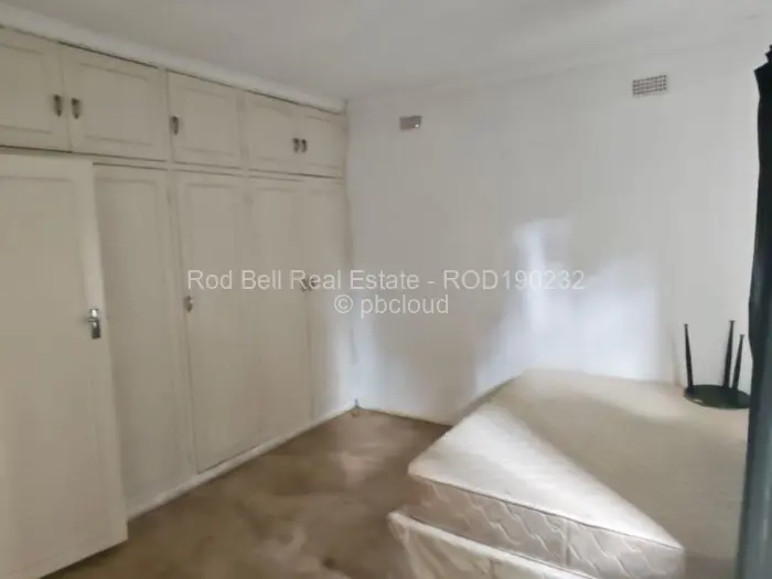 Flat/Apartment to Rent in Avondale West