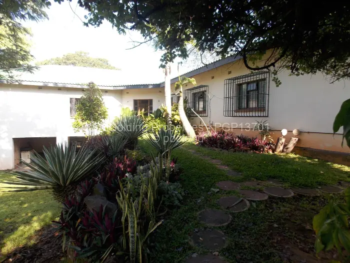 3 Bedroom House for Sale in Chinhoyi, Chinhoyi