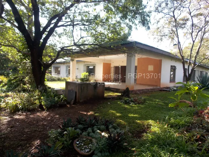 3 Bedroom House for Sale in Chinhoyi, Chinhoyi