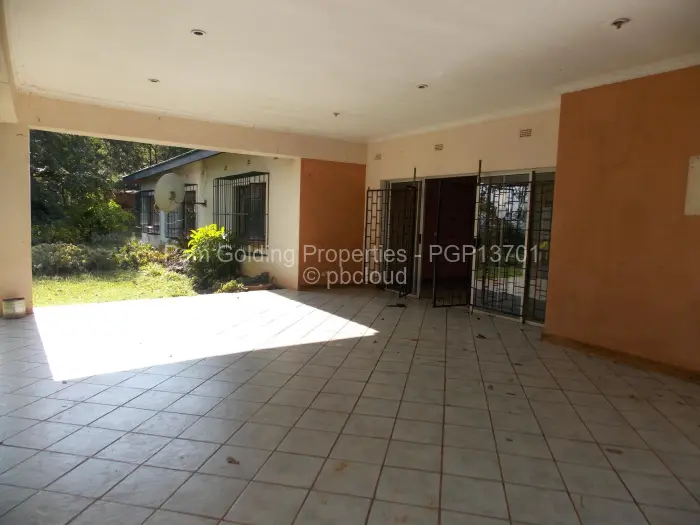3 Bedroom House for Sale in Chinhoyi, Chinhoyi