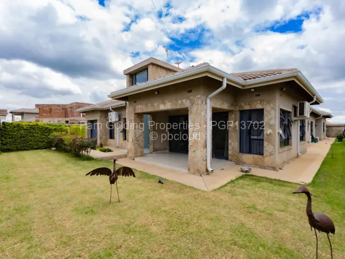 5 Bedroom House for Sale in Haydon Park, Mazowe