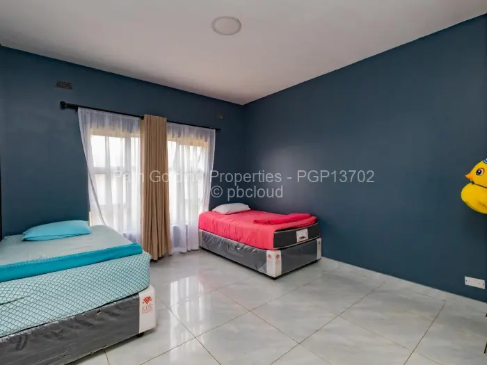 5 Bedroom House for Sale in Haydon Park, Mazowe