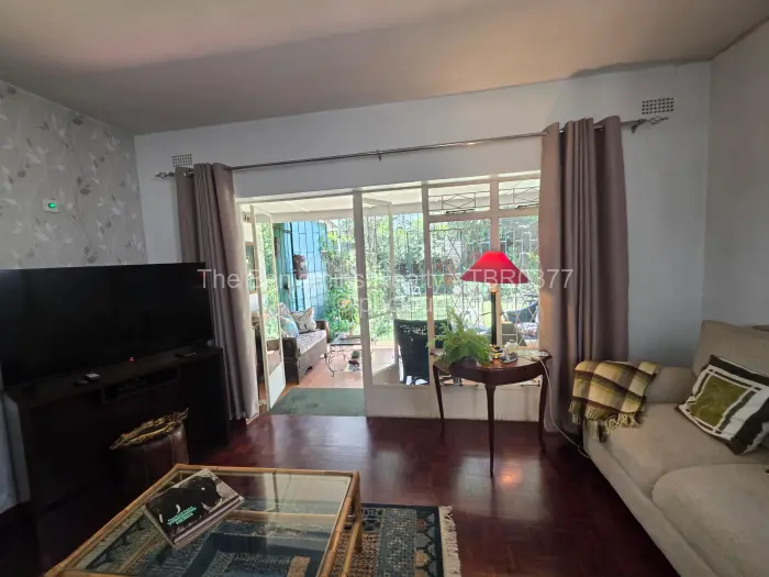 Flat/Apartment to Rent in Avondale