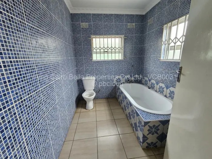 4 Bedroom House to Rent in Aspindale Park, Harare