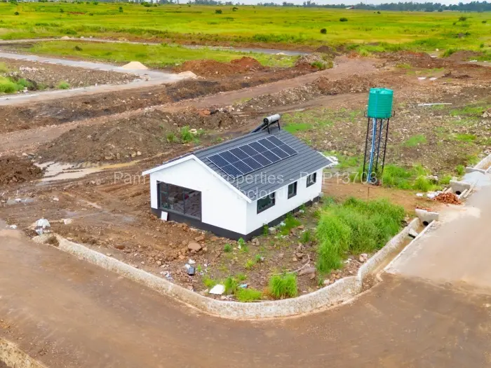 2 Bedroom Cottage/Garden Flat for Sale in Pomona, Harare