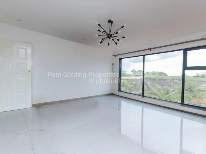 2 Bedroom Cottage/Garden Flat for Sale in Pomona, Harare