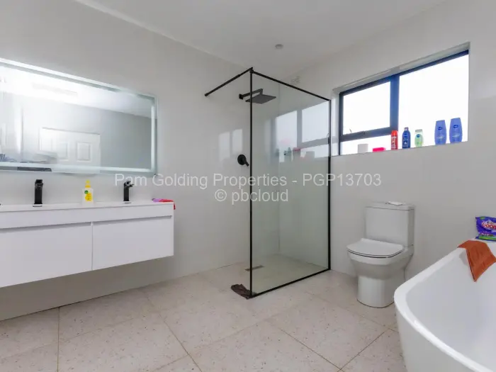 2 Bedroom Cottage/Garden Flat for Sale in Pomona, Harare