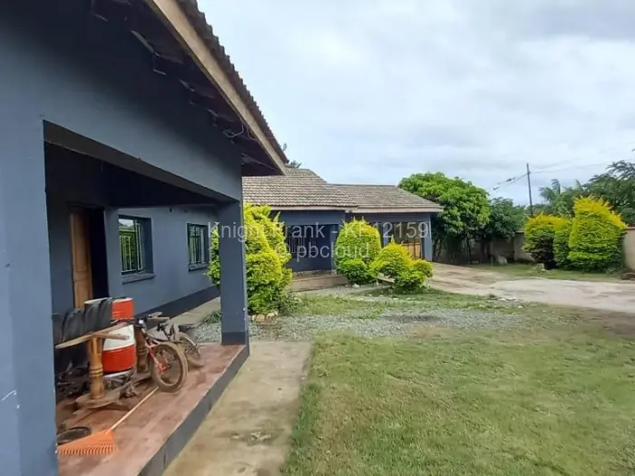 6 Bedroom House for Sale in Kwekwe, Kwekwe