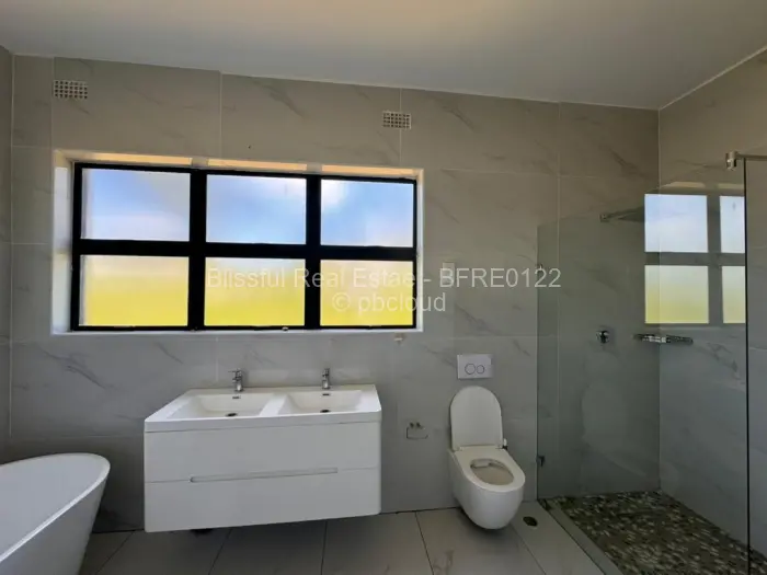 Townhouse/Cluster to Rent in Glen Lorne