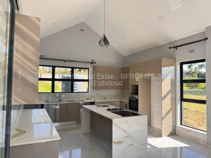 Townhouse/Cluster to Rent in Glen Lorne