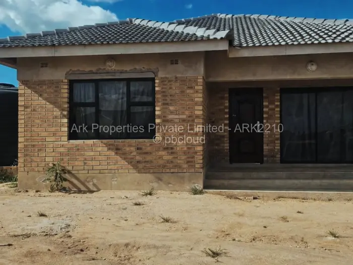 4 Bedroom House for Sale in Zimre Park, Harare