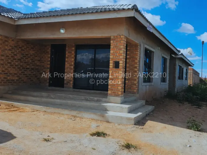 4 Bedroom House for Sale in Zimre Park, Harare