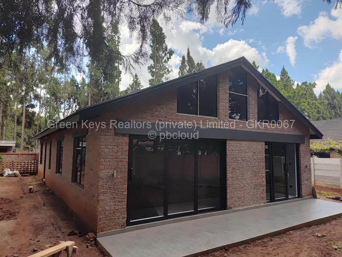 Townhouse/Cluster for Sale in Greendale, Harare