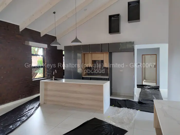 Townhouse/Cluster for Sale in Greendale, Harare