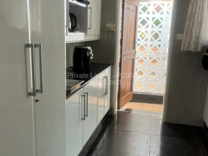 5 Bedroom House for Sale in Hogerty Hill, Harare