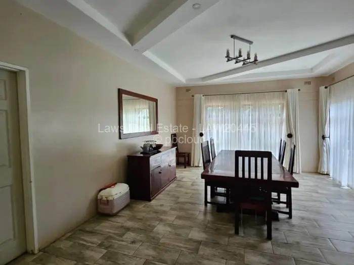 5 Bedroom House for Sale in Mandara, Harare