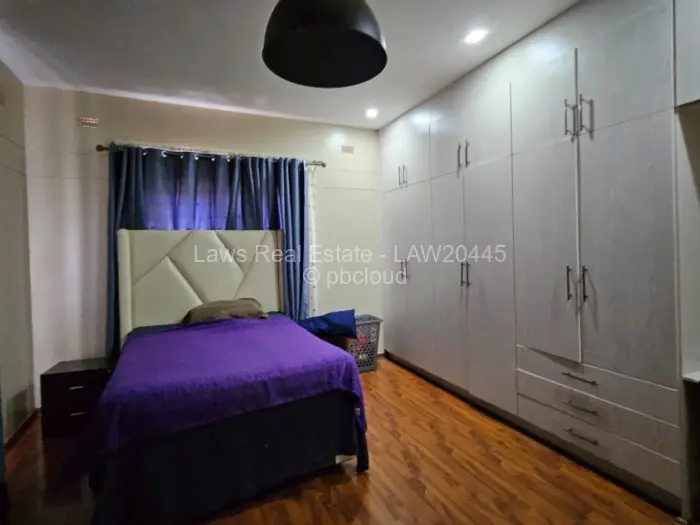 5 Bedroom House for Sale in Mandara, Harare