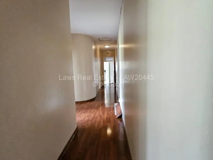 5 Bedroom House for Sale in Mandara, Harare