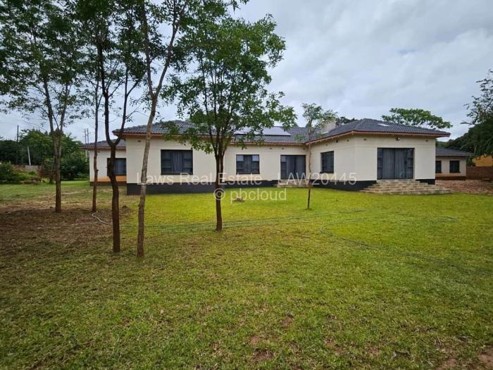 5 Bedroom House for Sale in Mandara, Harare