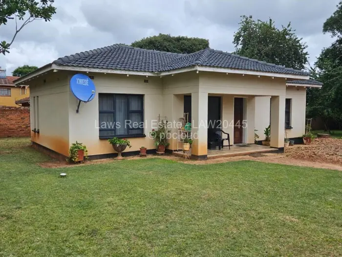 5 Bedroom House for Sale in Mandara, Harare
