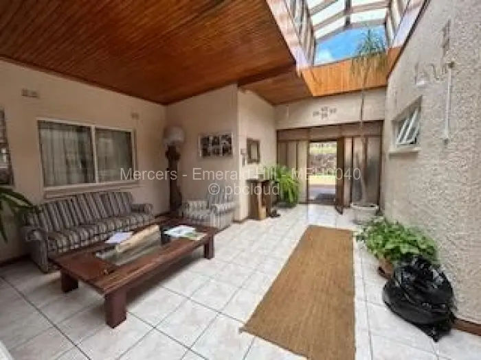 4 Bedroom House to Rent in Avondale - The Ridge