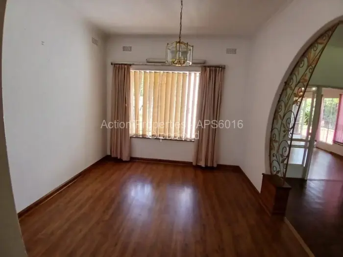 3 Bedroom House to Rent in Milton Park