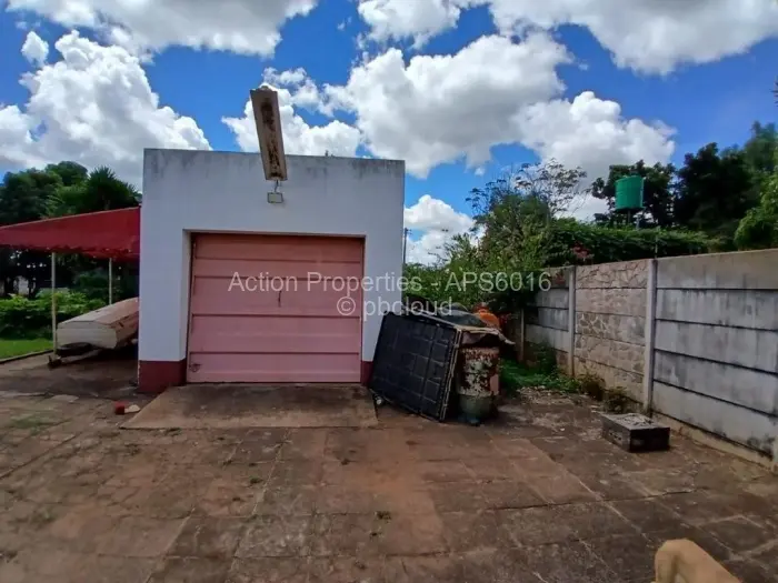 3 Bedroom House to Rent in Milton Park