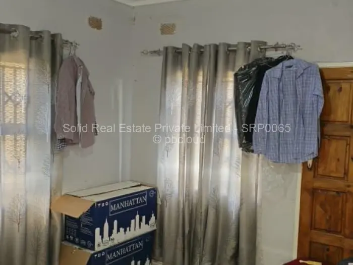 2 Bedroom Cottage/Garden Flat to Rent in Sandton Park