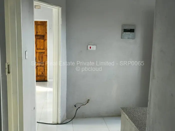 2 Bedroom Cottage/Garden Flat to Rent in Sandton Park