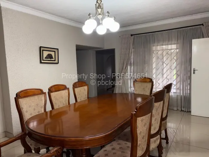 5 Bedroom House for Sale in Borrowdale, Harare