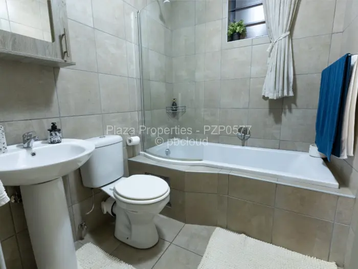 Flat/Apartment for Sale in Pretoria East, Pretoria