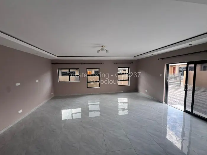 Townhouse/Cluster to Rent in Waterfalls