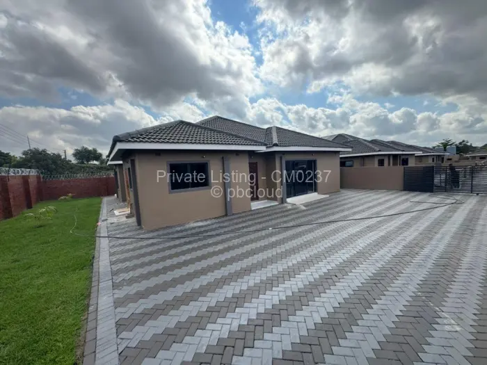 Townhouse/Cluster to Rent in Waterfalls