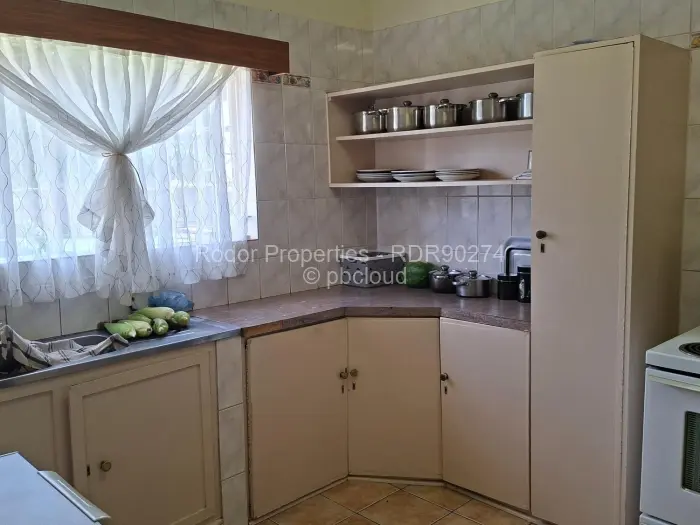 3 Bedroom House for Sale in Bellevue, Bulawayo