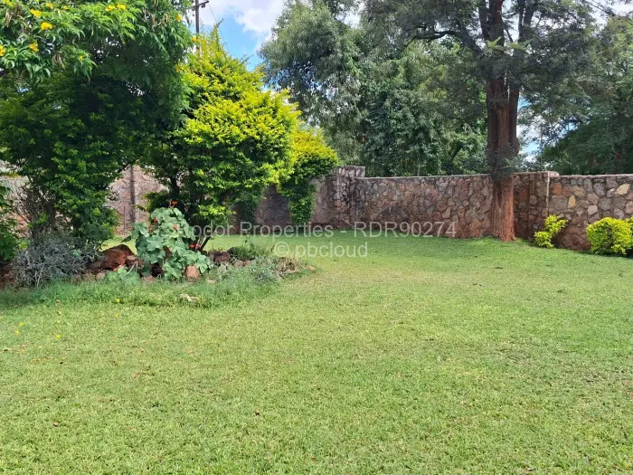 3 Bedroom House for Sale in Bellevue, Bulawayo
