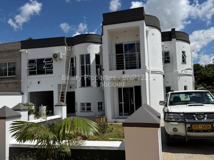 Townhouse/Cluster to Rent in Greendale North, Harare