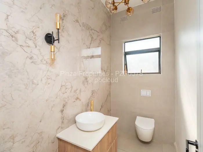 5 Bedroom House for Sale in Mount Pleasant Heights, Harare